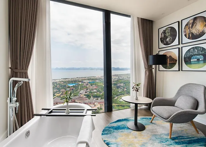 Soleil Ha Long, Trademark Collection By Wyndham 5* Hạ Long