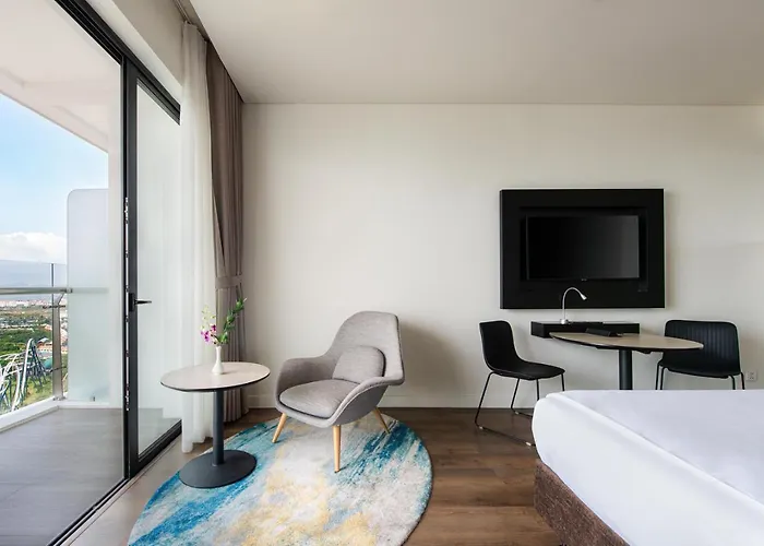 Khách sạn Soleil Ha Long, Trademark Collection By Wyndham
