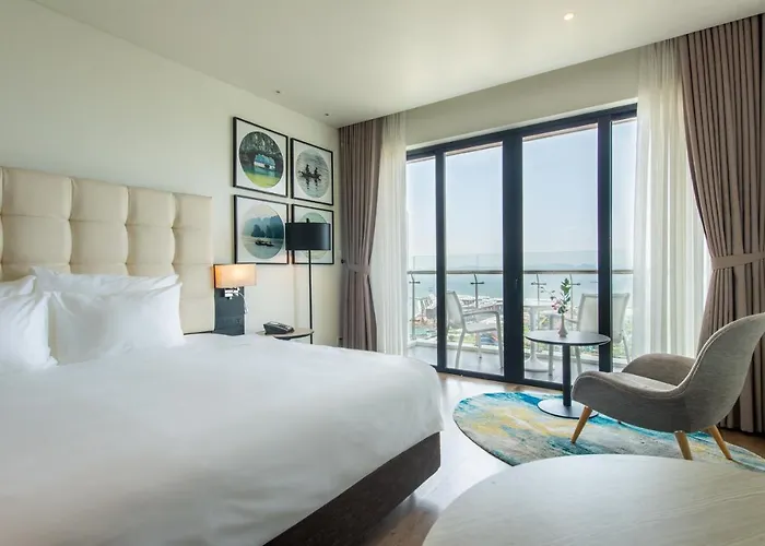 Soleil Ha Long, Trademark Collection By Wyndham 5*