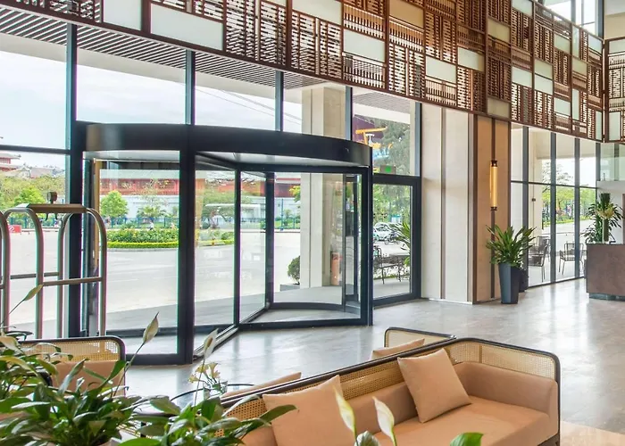 Khách sạn Soleil Ha Long, Trademark Collection By Wyndham 5*