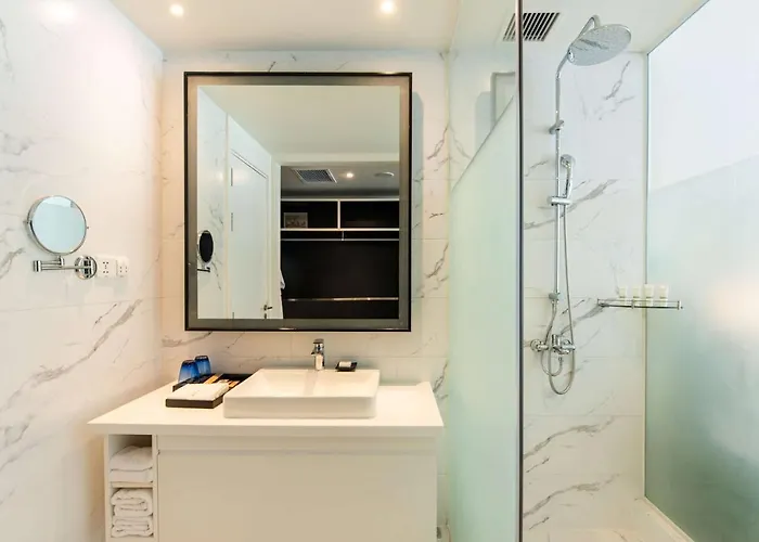 Soleil Ha Long, Trademark Collection By Wyndham Khách sạn 5*