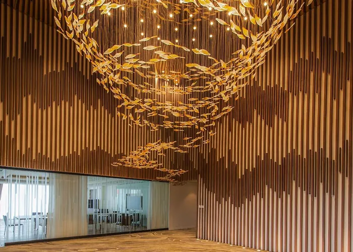 Soleil Ha Long, Trademark Collection By Wyndham 5*