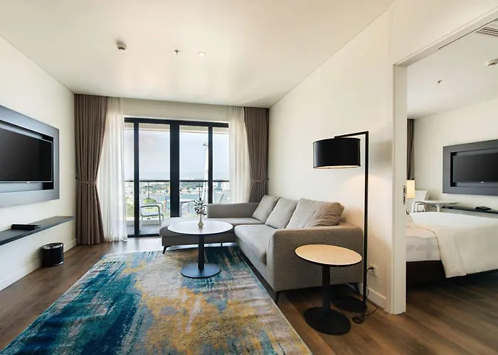 Khách sạn Soleil Ha Long, Trademark Collection By Wyndham 5*