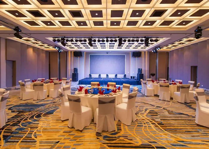 Soleil Ha Long, Trademark Collection By Wyndham Khách sạn