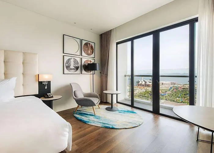 Khách sạn Soleil Ha Long, Trademark Collection By Wyndham 5*