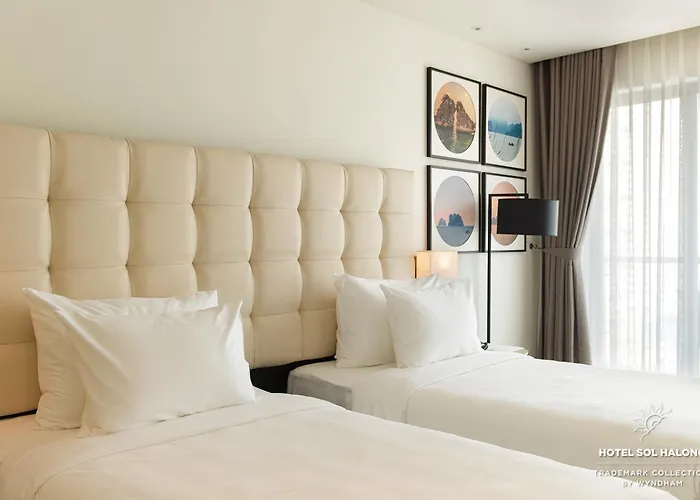 Soleil Ha Long, Trademark Collection By Wyndham Khách sạn Hạ Long