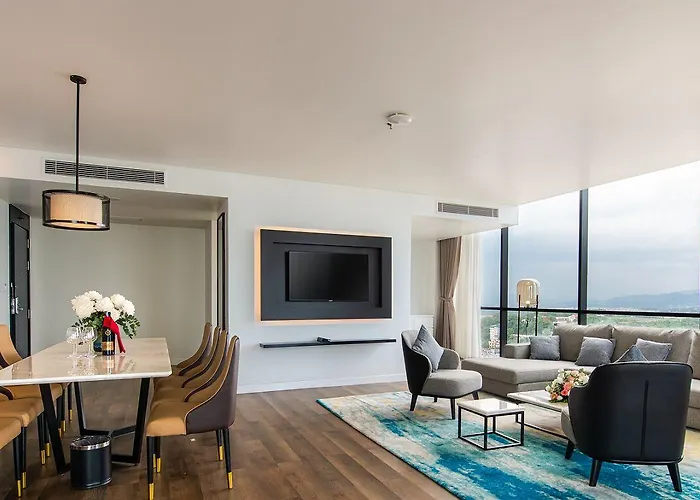 Soleil Ha Long, Trademark Collection By Wyndham Hotel Ha Long